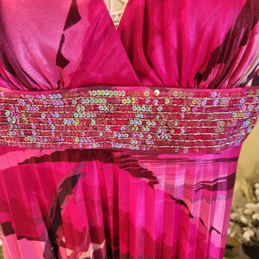 Sequin Hearts Vibrant Pink Maxi Dress - Picture 3 of 8